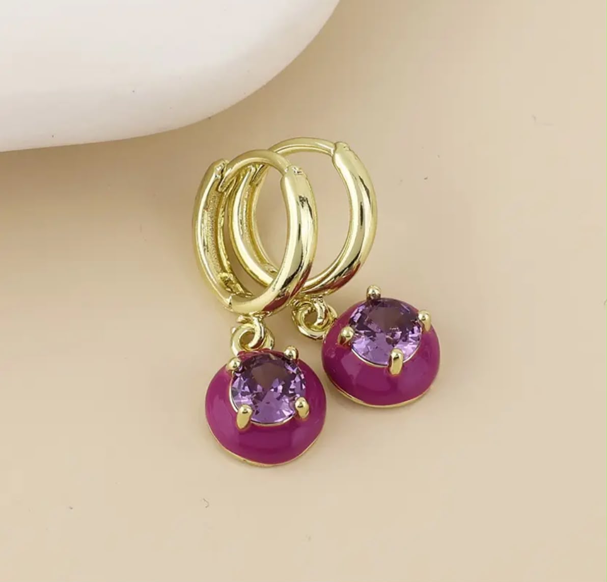 Gold-plated Amethyst Glow Hoop Earrings